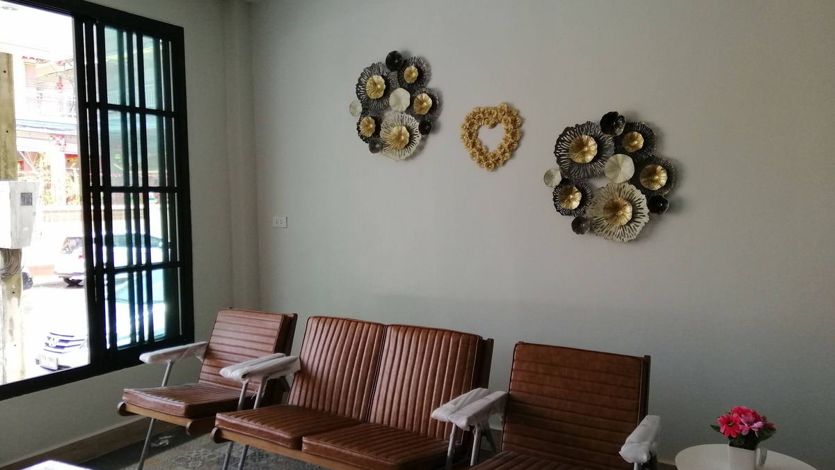 Downtown Hat Yai Apartment | iHome is located​ in​ quiet​ atmosphere, 12 bedrooms with 12 private bathrooms