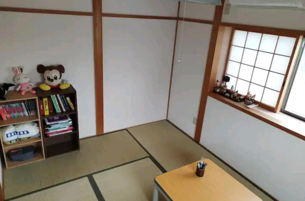 Koya-cho House | IIIハウス ひらパーからすぐの３階建て一軒家 全寝室エアコン新調 wifi完備 旅行&ビジネス大歓迎
