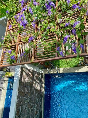 Pantai Tengah Villa | Ikiru 18 Private Saltwater Pool Villa, 3 Ensuite BR, Outdoor BBQ, 5 mins to Beach