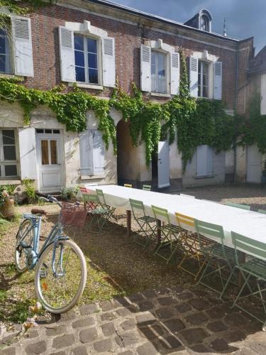 Saint-Fargeau Bed & Breakfast | Il était une fois un jardin