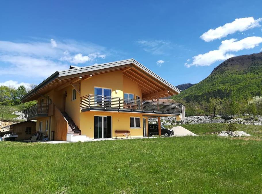 Trambileno Apartment | Il Biancospino Appartamento in Villa