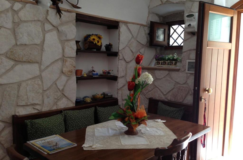 Scapoli Apartment | Il Borgo 19
