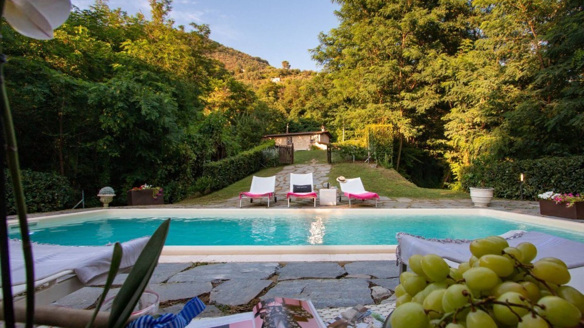 Camaiore Villa | Il Castagno Country House Versilia, villa with private pool and air conditioning