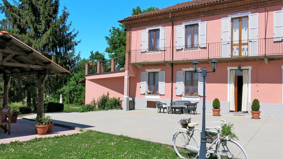 Asti House | Il Cavaliere by Interhome