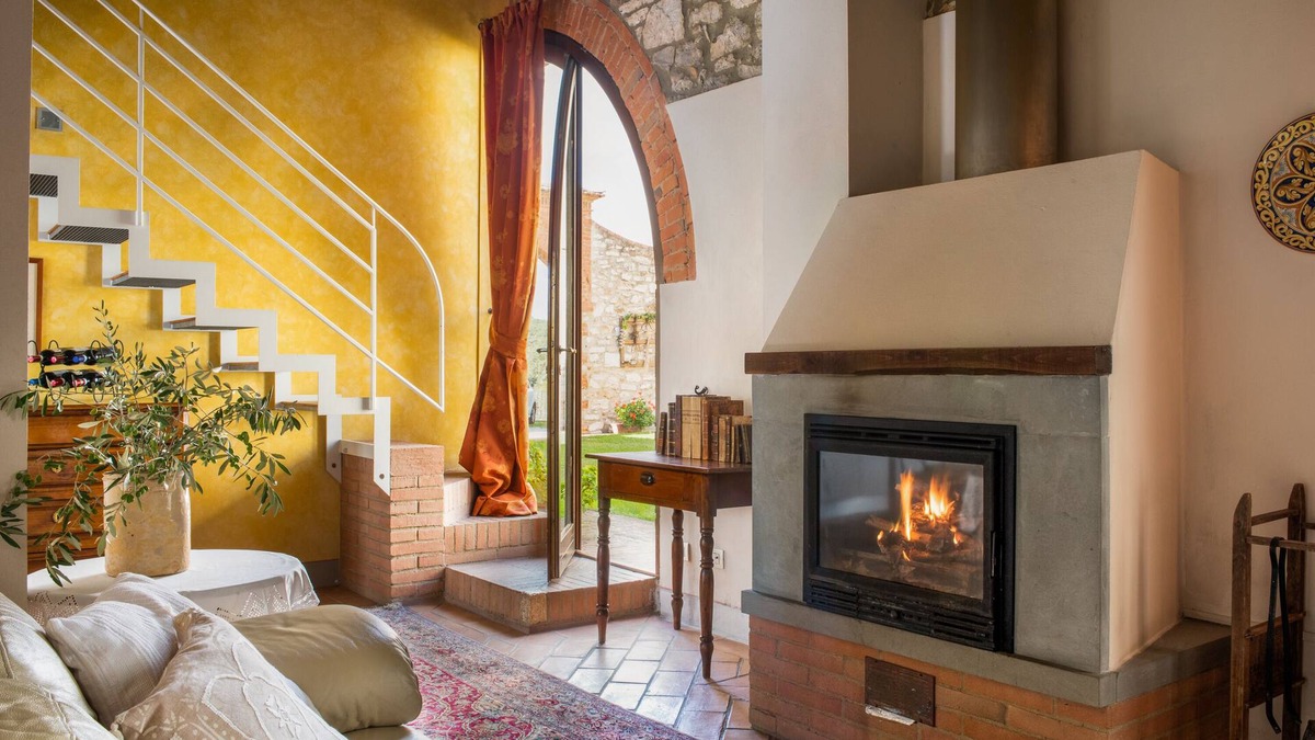 Rapolano Terme Apartment | Il Fienile, 2 bedrooms with patio