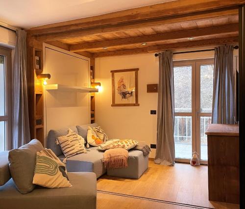 Sauze d'Oulx Apartment | Il Focolare - Attico centrale di charme