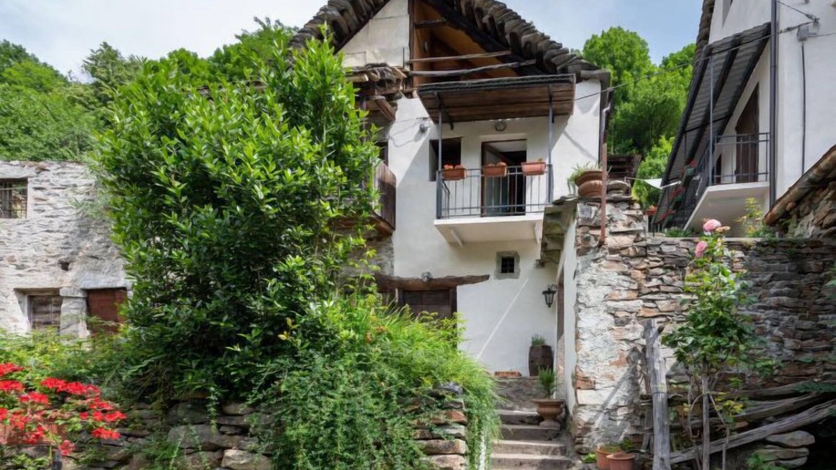Bognanco House | Il Gianlupo Grigio by Interhome