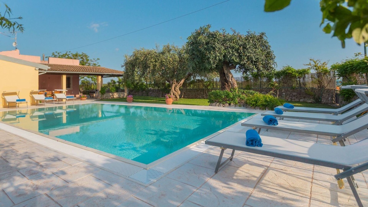 Ispica Villa | Il Giardino Dei Limoni 8, Emma Villas