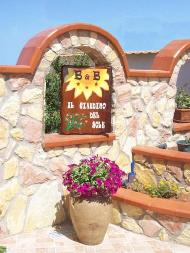 Casa Santa Bed & Breakfast | Il Giardino del Sole - Erice mare