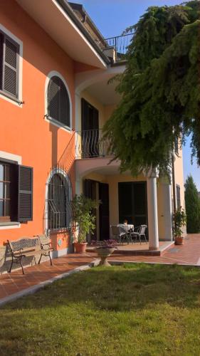 Strevi House | Il Girasole