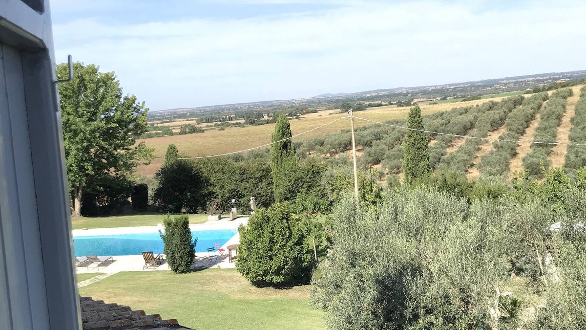 Viterbo Villa | IL GRANAIO - Restored Ancient Farmhouse in the olive groves
