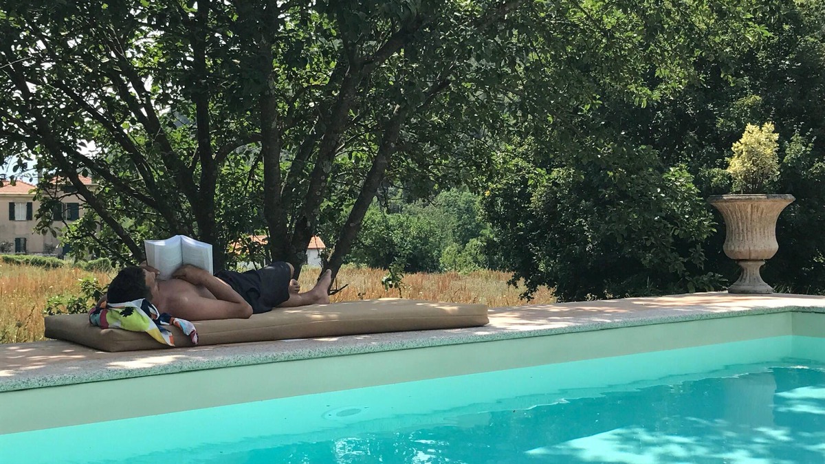 Fivizzano Villa | Il Nocciolo, with private pool, AC, Wi-Fi and walking distance to Fivizzano