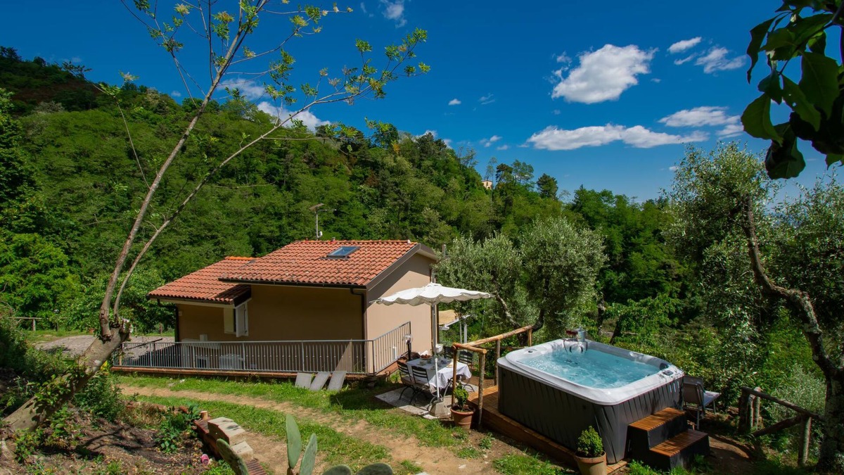 Macchino House | Il Paradiso by Interhome