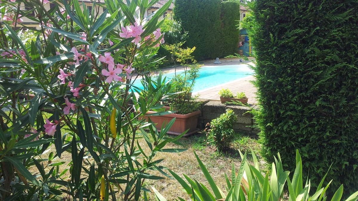 Castello d'Agogna Bed & Breakfast | Il Pioppo e la Fonte