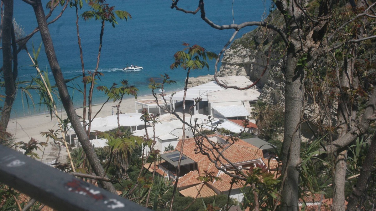 Calimera Apartment | "Il Portale.2" -accogliente Struttura nel Cuore del Centro Storico di Tropea