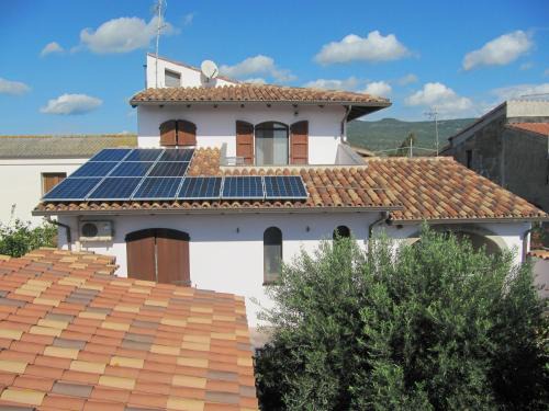 Uras Bed & Breakfast | Il Portico