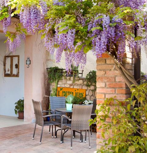Crespano del Grappa Apartment | IL PORTICO VERDE
