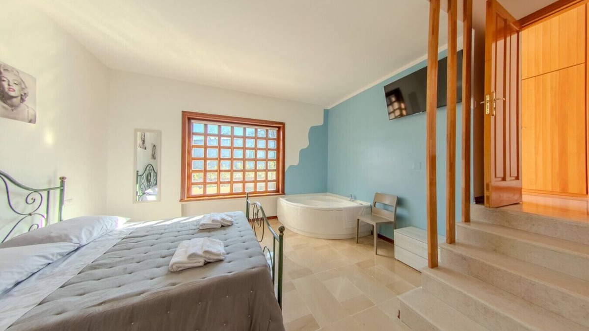 Gesualdo House | Il Rifugio del Principe - Double Room with Whirlpool Tub