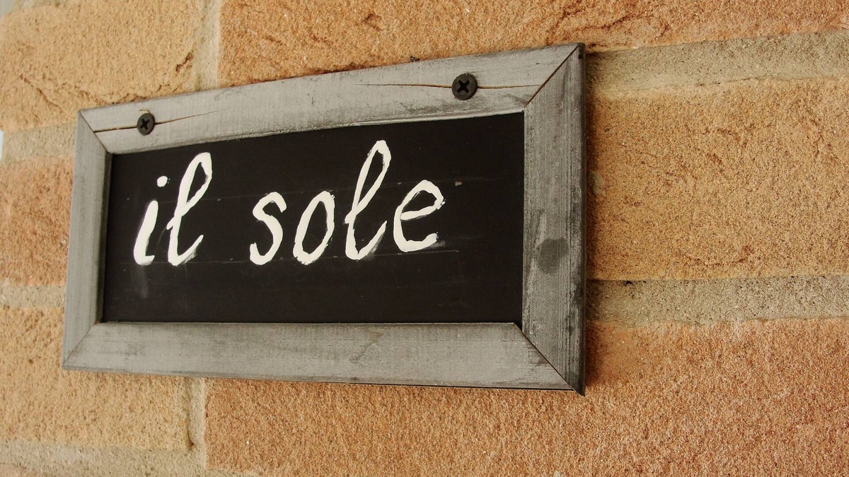 Ostra House | Il Sole (the sun) cottage/apartment