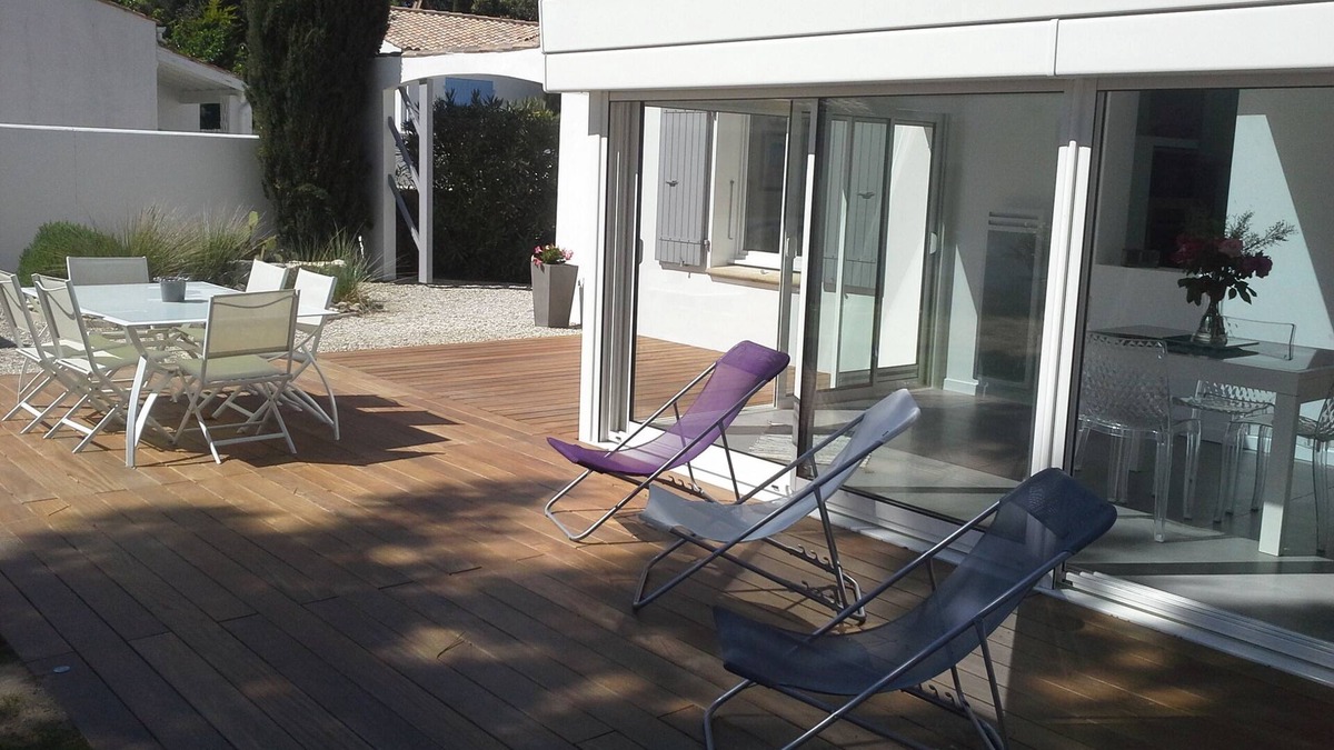 Saint-Georges-d'Oleron House | ILE D'OLERON CHAUCRE 400m from the beach Bright independent villa