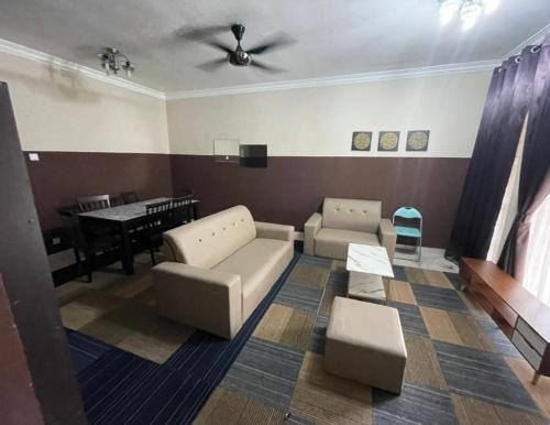 Bandar Indera Mahkota House | Ilham Homestay