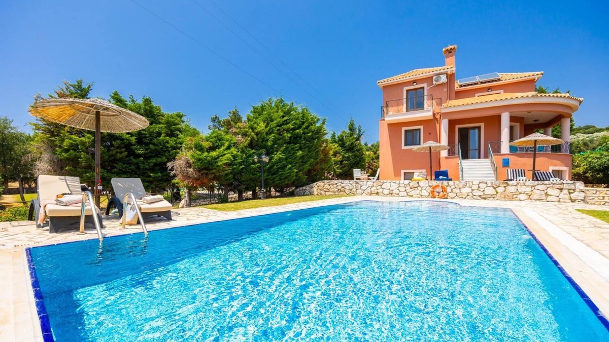 Sarlata Villa | Ilios Kefalonia - Three Bedroom Villa, Sleeps 6