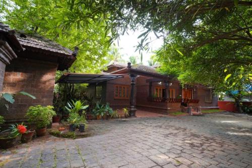 Khattalwada Villa | Illam courtyard Heritage Bungalow l 4 BHK