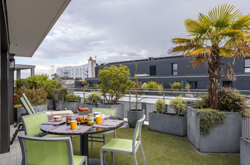 Saint-Helier Apartment | ILLANKA - Appartement 3 chambres avec parking et terrasse proche gare