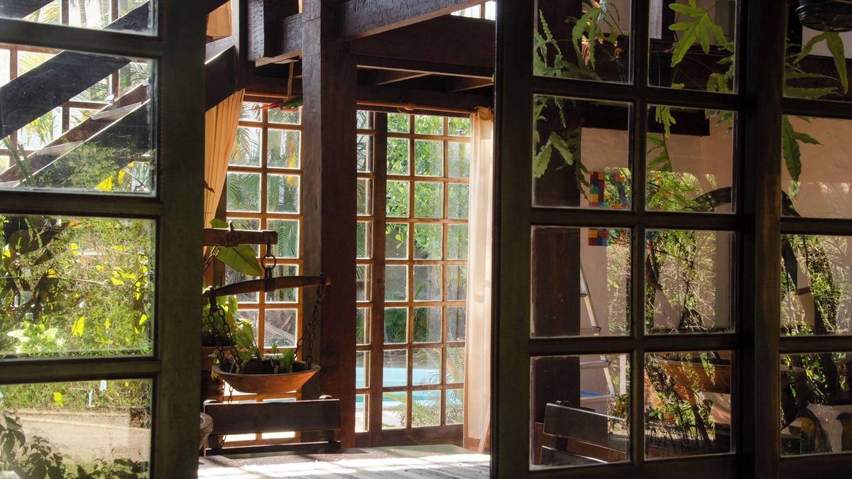 Cachoeira do Bom Jesus House | ILLUMINATED HOUSE IN THE MIDDLE OF NATURE IN FLORIPA!