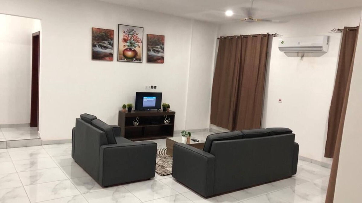 Taifa Apartment | Illustrious 2-Bedroom Apt near Accra @ Victoria Grand apartments
