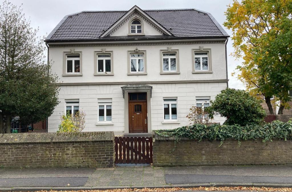 Grevenbroich Bed & Breakfast | Im alten Pastorat