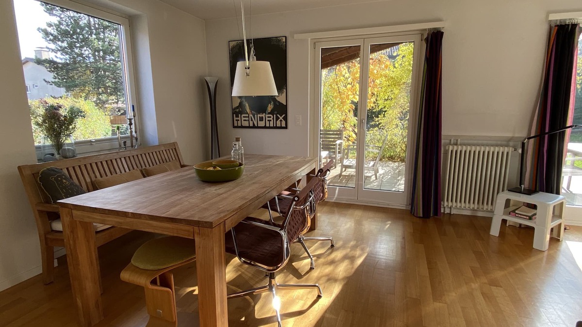 Horgen District House | Im Seehaldenquartier von Thalwil Untervermieten wir Unser Möbliertes Haus