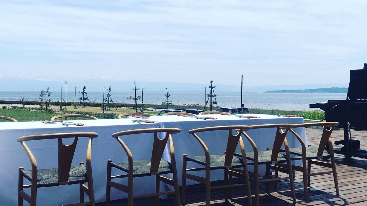 Himi Hotel | Imigre