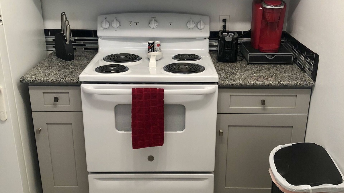 Rustic Hills Condo | Immaculate cute condo in the beautiful mountainous town of Colorado Springs