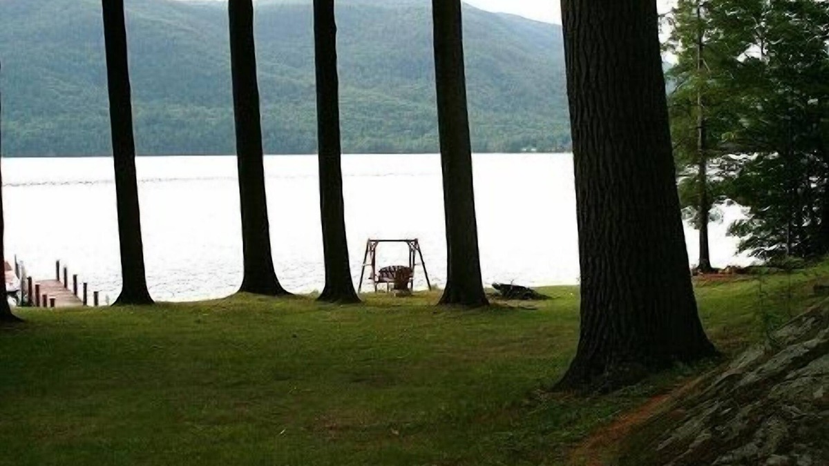 Silver Bay Cabin | Immaculate Lake George Cabin With Dock Space