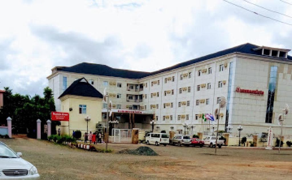 Owerri House | Immaculate Royal Int Hotel - Standard