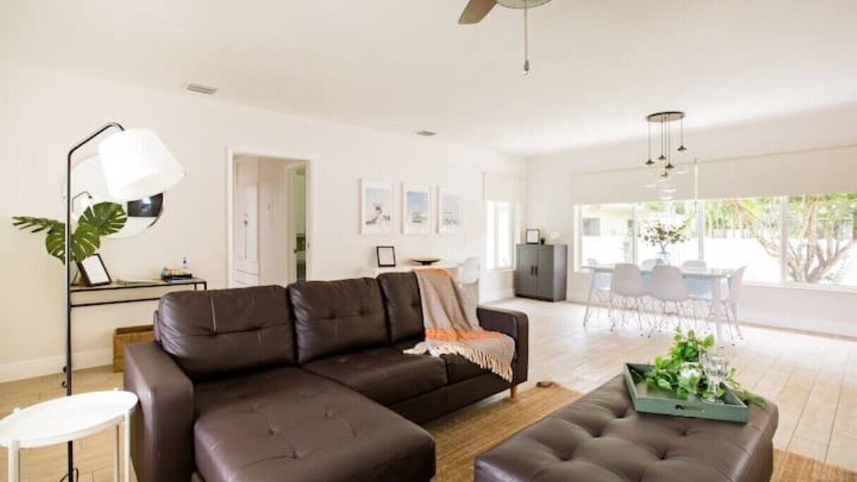 Coral Terrace House | Immaculate spacious 3/2 in the heart of Miami, FL