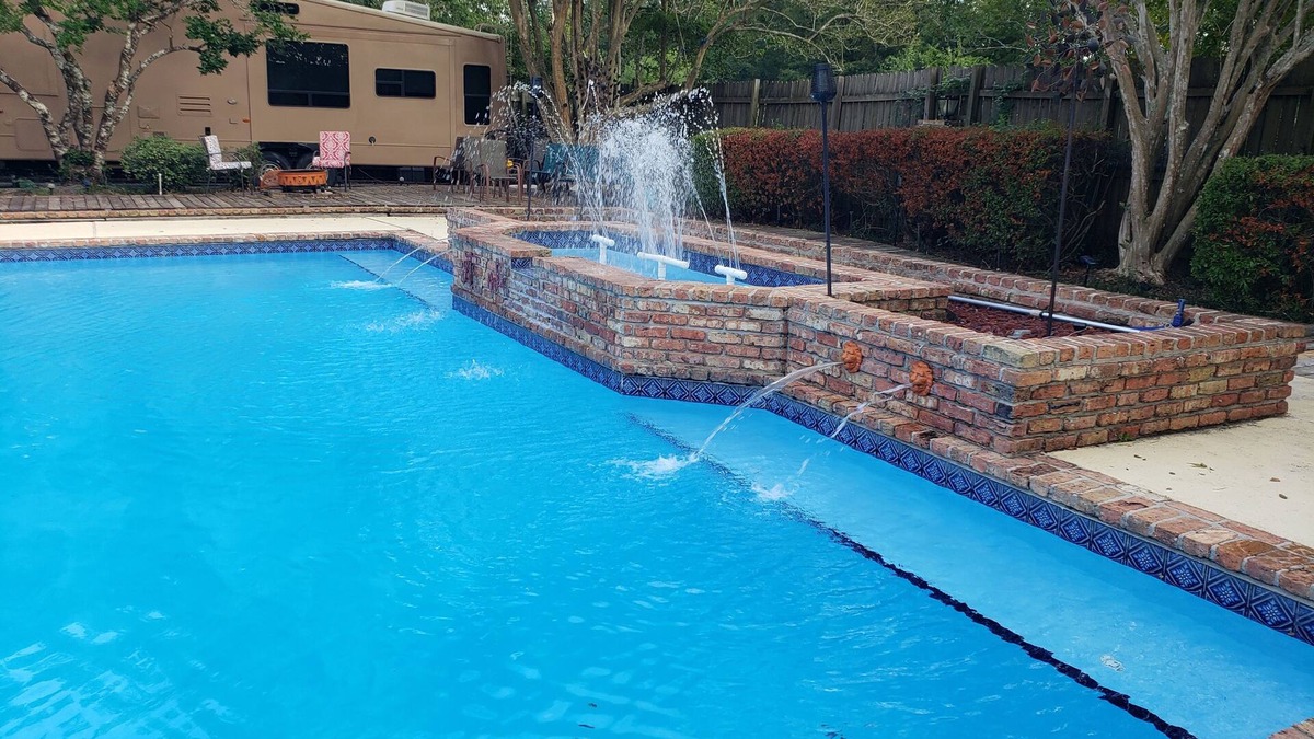 Broadmoor House | Immaculate Zen Retreat, Centrally Located
