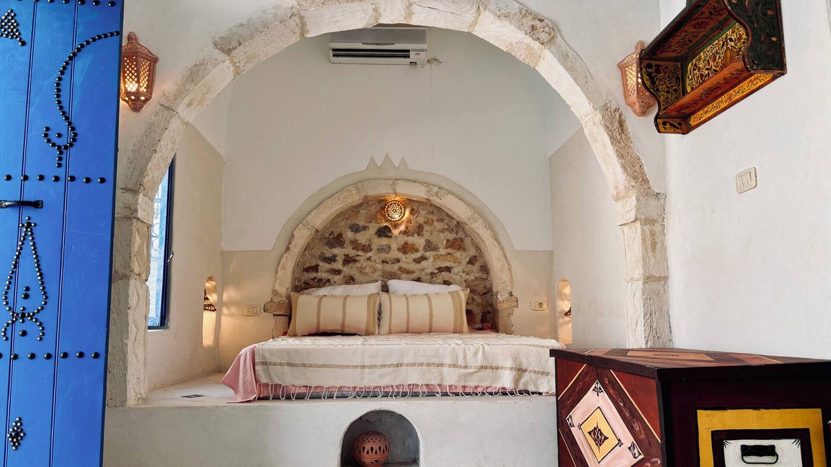 Erriadh House | Immerse Yourself in Authentic Charm: Stay at traditional Houch Yasmine