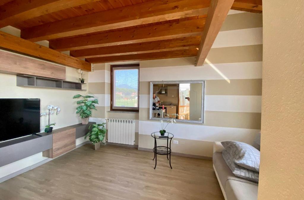Cenate Sotto Apartment | Immerso nel verde 4 posti letto