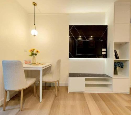 Ban Mai Apartment | Impact poppula P1 by เจี๊ยบ