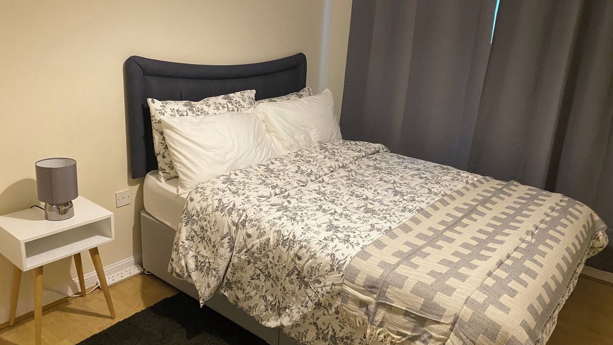 Thamesmead Apartment | Impeccable 2-Bed Apartment in London