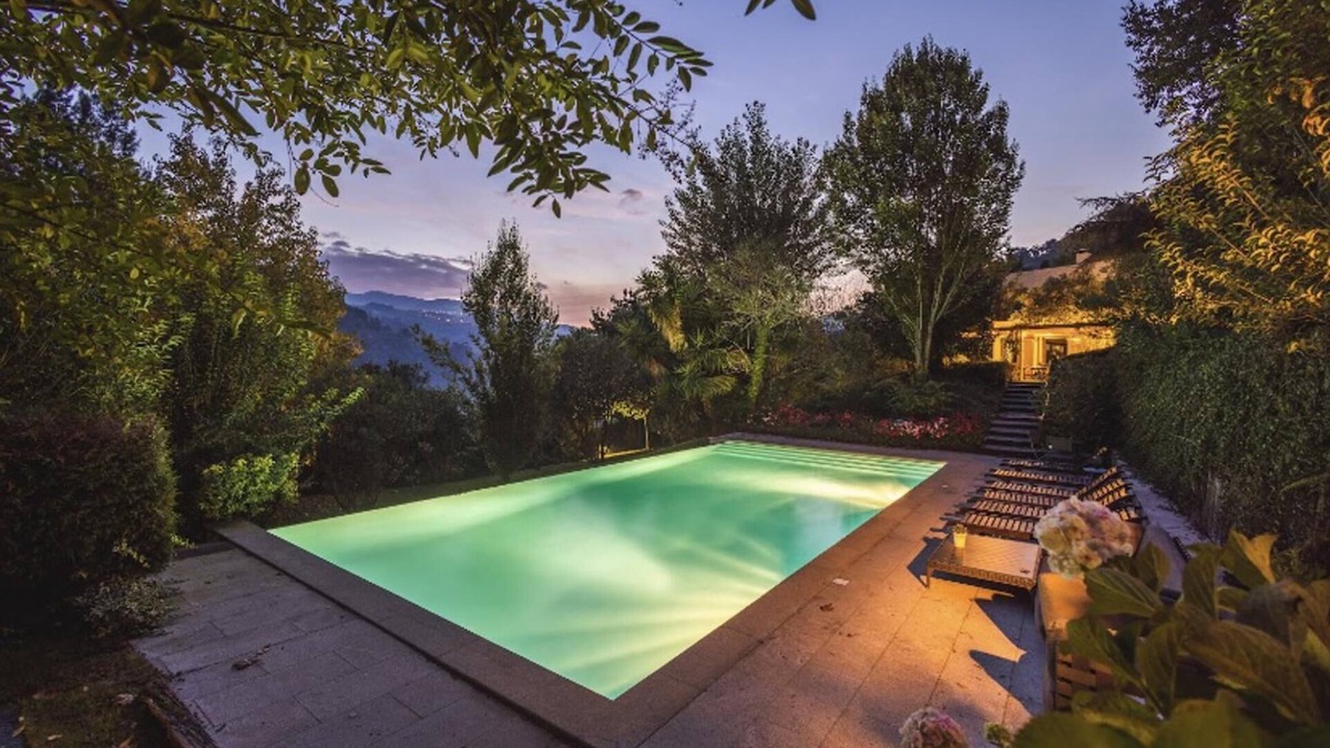 Santa Cruz do Douro House | Impeccable 5 Bed House in Santa Cruz do Douro