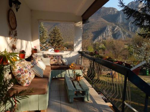 Dolna Matka Apartment | Impeccable apartment with view in Dolna Matka