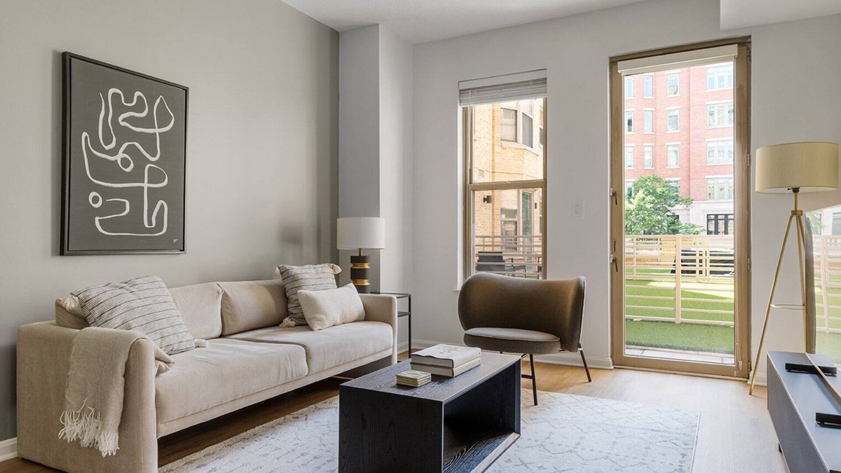 Cardozo Apartment | Impeccable U Street 1BR w/Gym & W/D, nr Metro & Dining, by Blueground