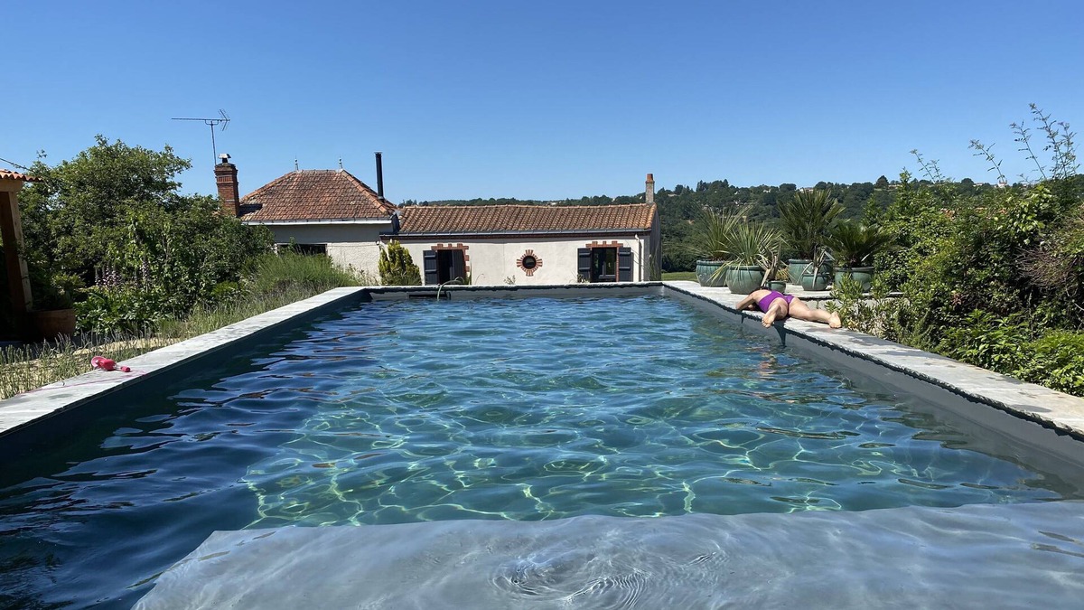 Champtoceaux House | Impregnable old Loire view house with heated swimming pool and summer kitchen