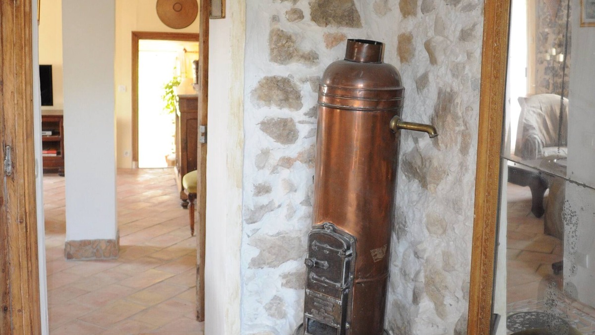 Bendejun House | In a 17th century sheepfold