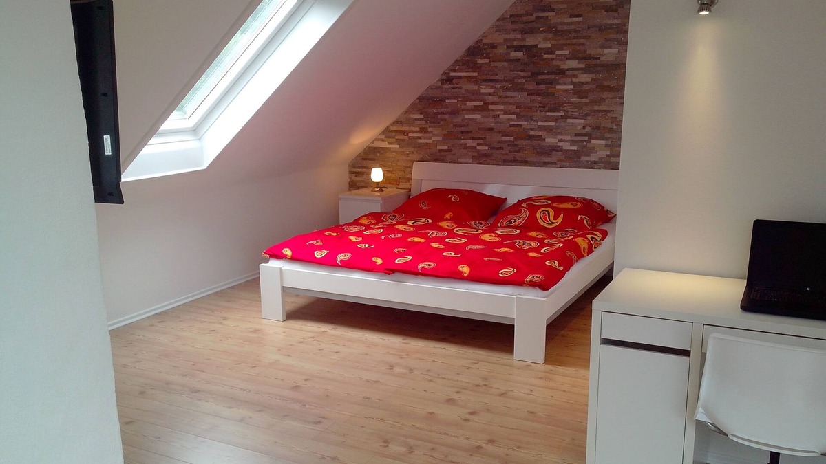 Kapellen Apartment | in a good location to Dusseldorf and Cologne and the JEVER Skihalle Neuss