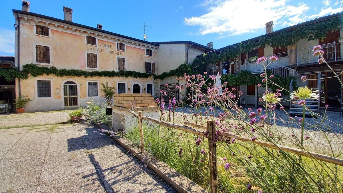 Volta Mantovana Apartment | In a strategic point between Garda lake, Verona and Mantua, on bicycle lane