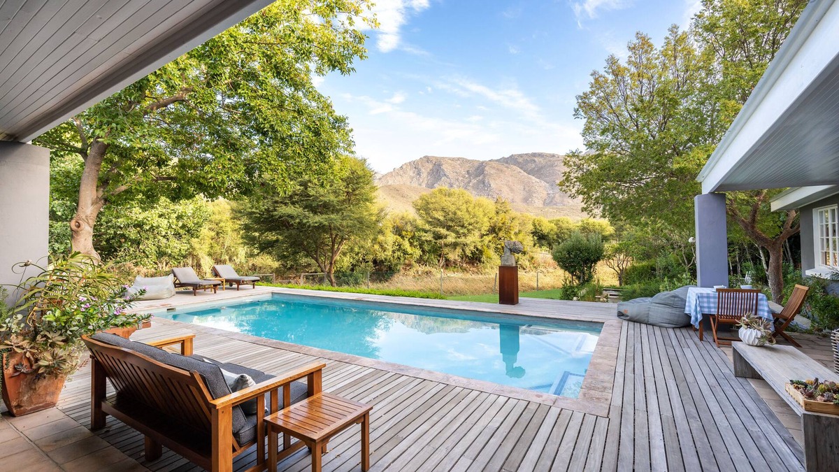 Montagu House | In Abundance Guest House